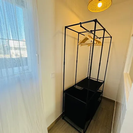 Exclusiva Casa Con Vistas Despejadas Al Mar Y Piscina Privada *