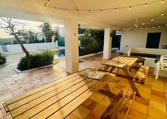 Exclusiva Casa Con Vistas Despejadas Al Mar Y Piscina Privada Vakantiehuis