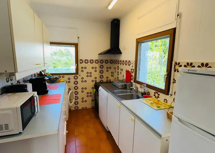 Exclusiva Casa Con Vistas Despejadas Al Mar Y Piscina Privada Vakantiehuis *