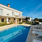 Exclusiva Casa Con Vistas Despejadas Al Mar Y Piscina Privada يوريت دي مار