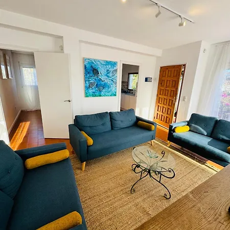 Exclusiva Casa Con Vistas Despejadas Al Mar Y Piscina Privada *