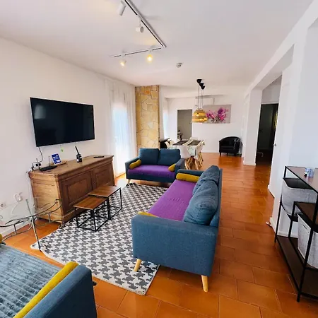 Exclusiva Casa Con Vistas Despejadas Al Mar Y Piscina Privada *