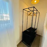 Exclusiva Casa Con Vistas Despejadas Al Mar Y Piscina Privada *