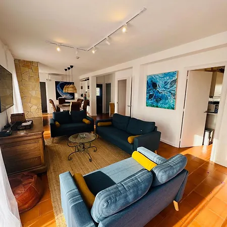 Exclusiva Casa Con Vistas Despejadas Al Mar Y Piscina Privada 료렛 드 마르